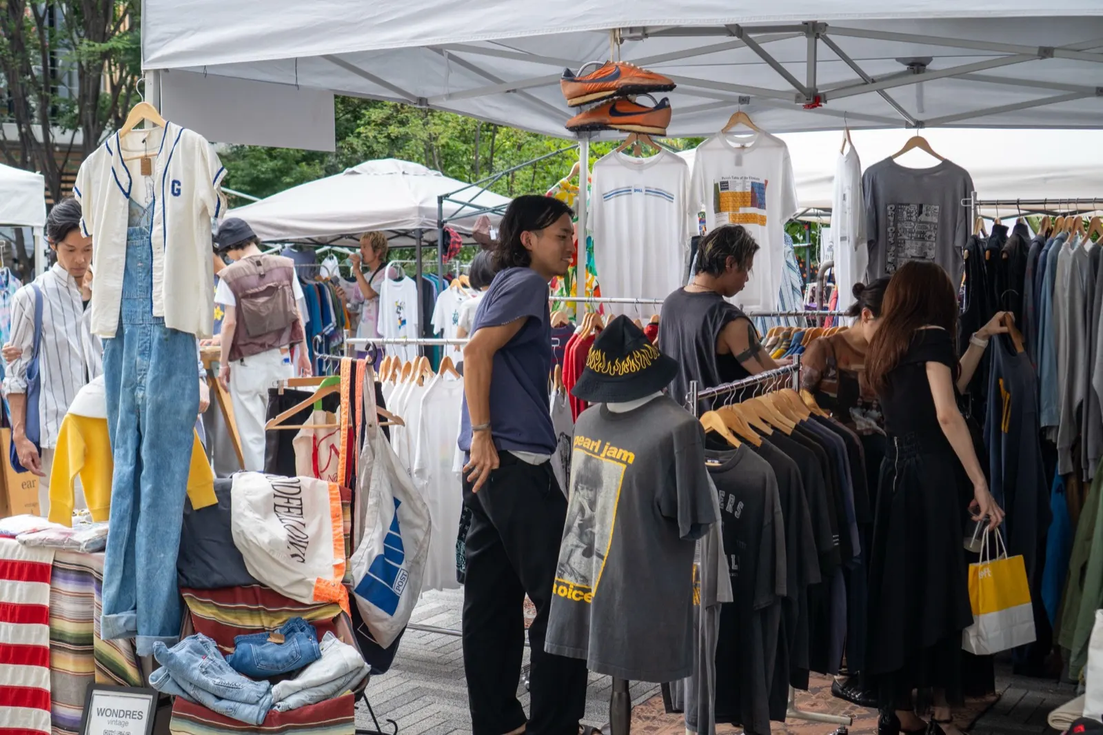 Vintage & Artisan Market in KITAYA PARK