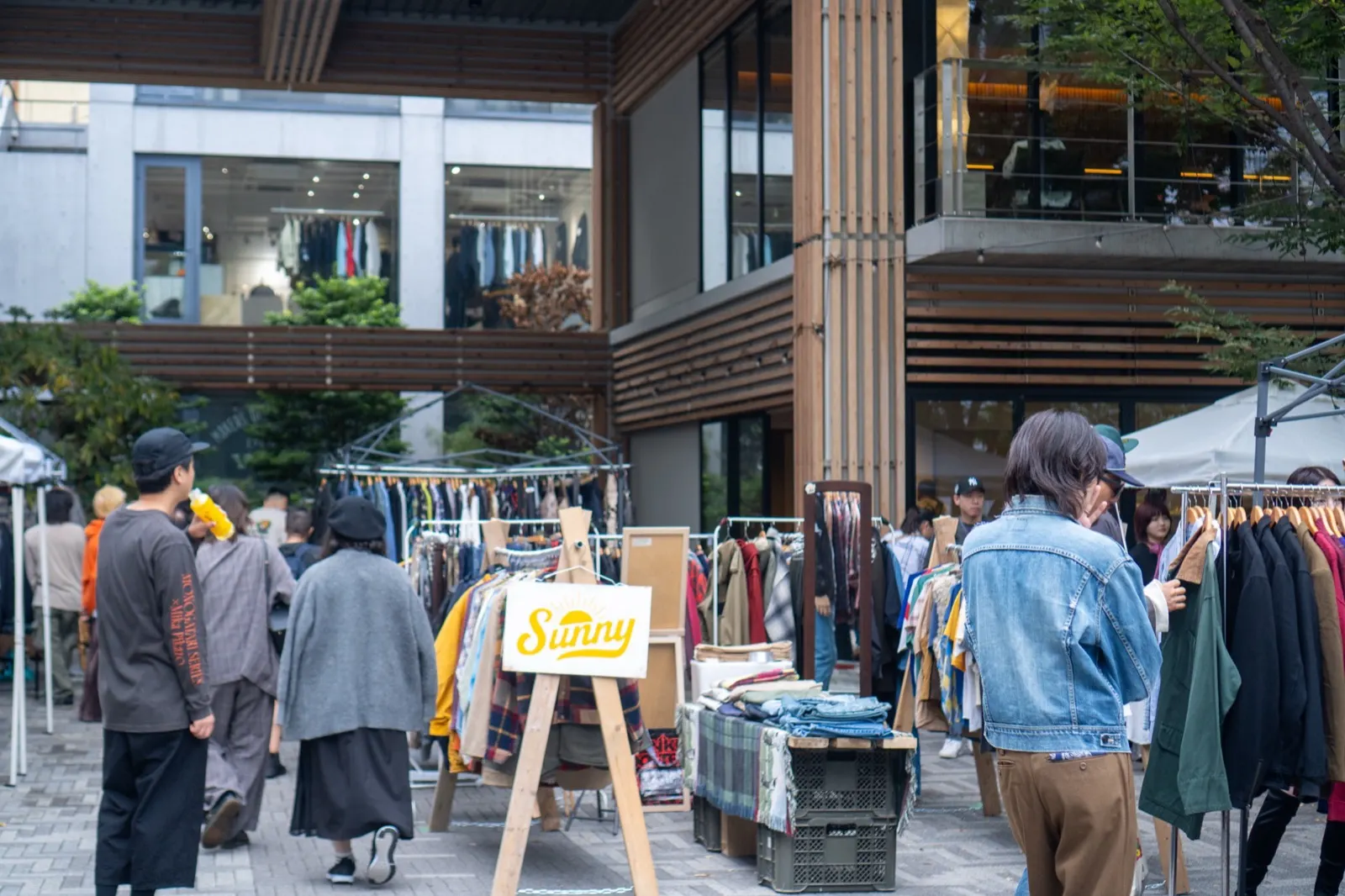 Vintage & Artisan Market in KITAYA PARK